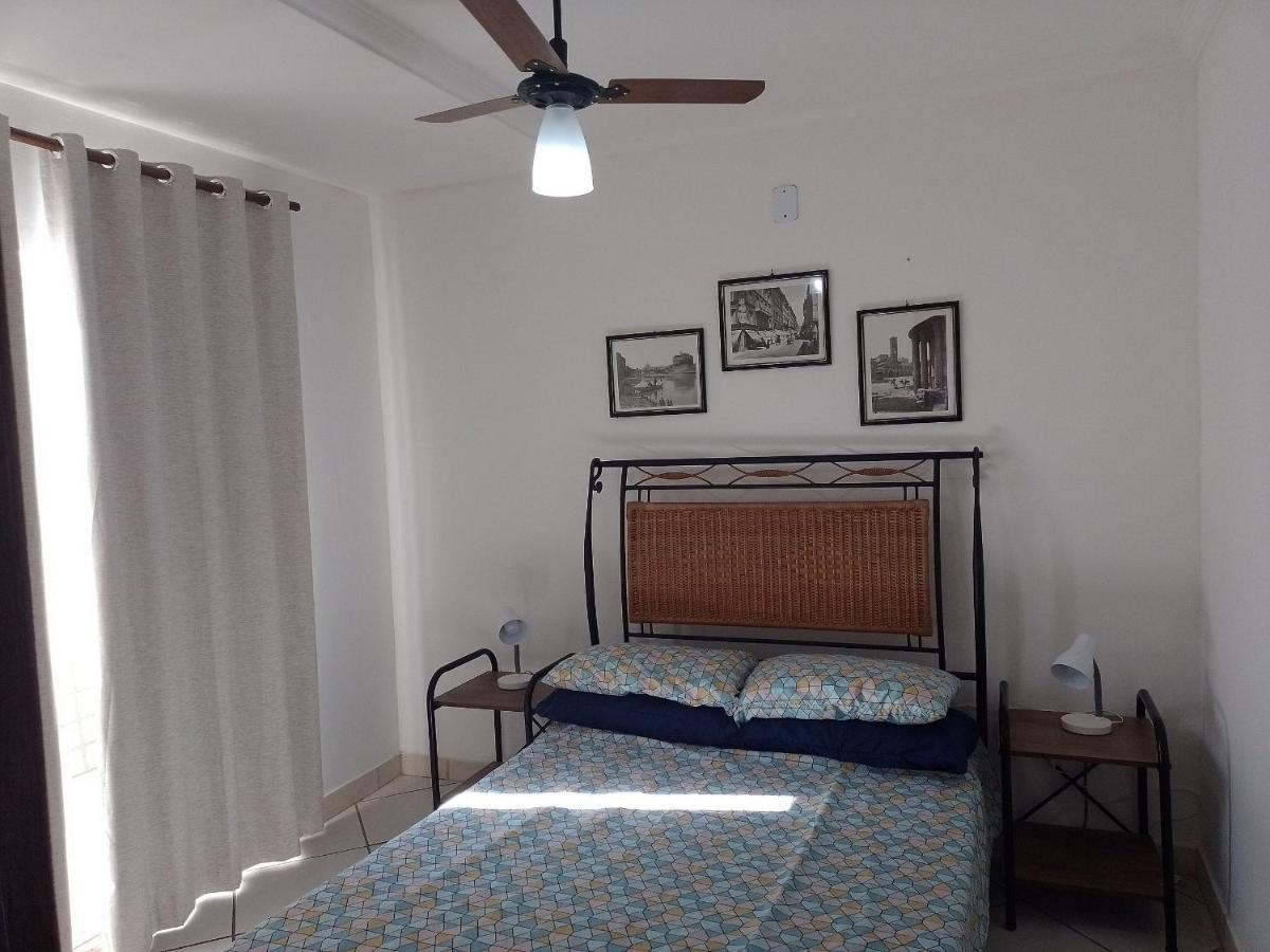 CONFORT- PRÁTICO e DOBLE ROOM, com AR e PRÓXIMO DE DUNAS, FORTE E A UM PASSO DE ARRAIAL DO CABO 8 km Cabo Frio Esterno foto